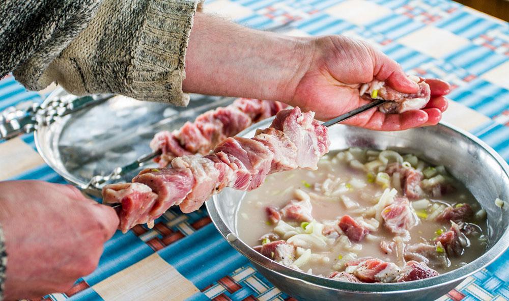 Мясо и шампур