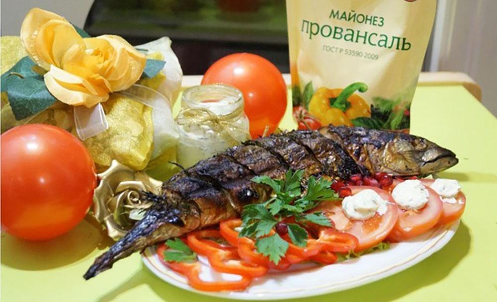 Скумбрия с белым соусом