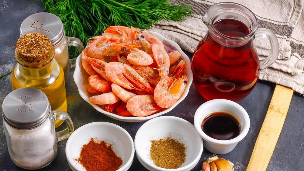 Креветки и гранатовый соус