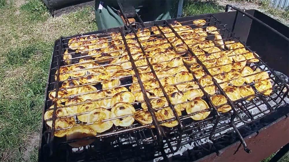Быстрые пельмени на решётке