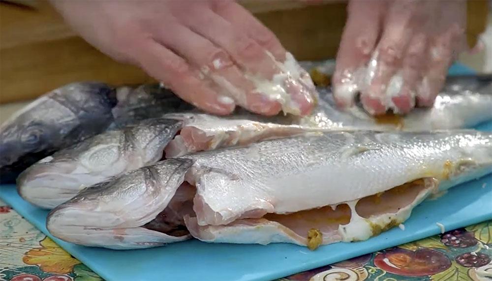 Сибас и йогурт